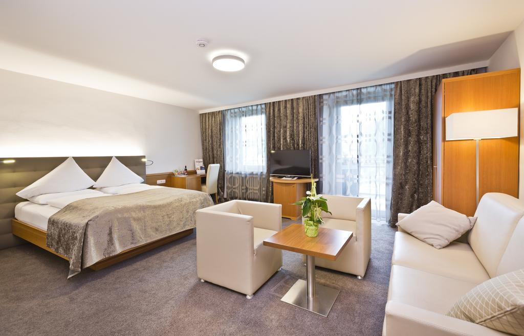 Stadthotel Goldenes Schiff Bad Ischl Eksteriør bilde
