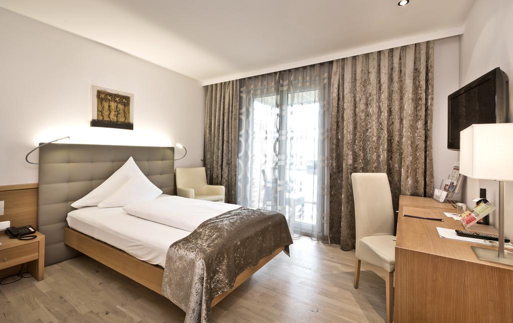 Stadthotel Goldenes Schiff Bad Ischl Rom bilde